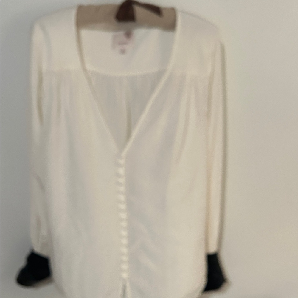 Cinq à Sept Cream Button-Down Blouse